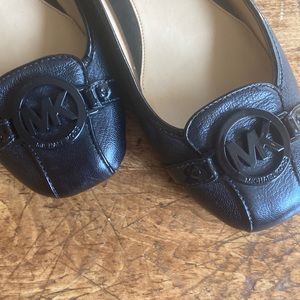New Michael Kors Black Leather Flats